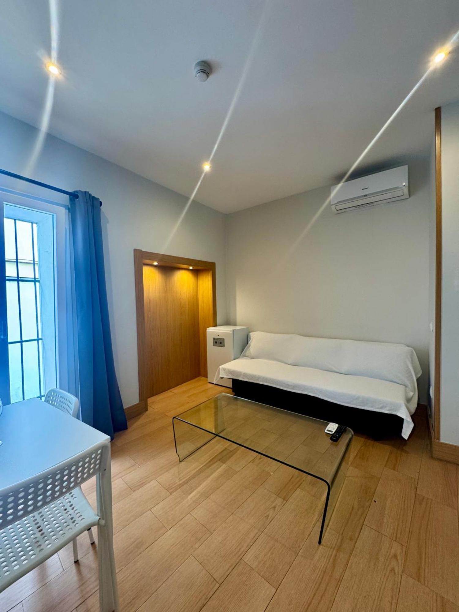 Alcazar Suites Jerez de la Frontera Exteriör bild